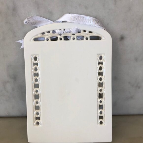 WEDGWOOD 2006 Our New Home Porcelain Ornament IOB - Picture 3 of 16